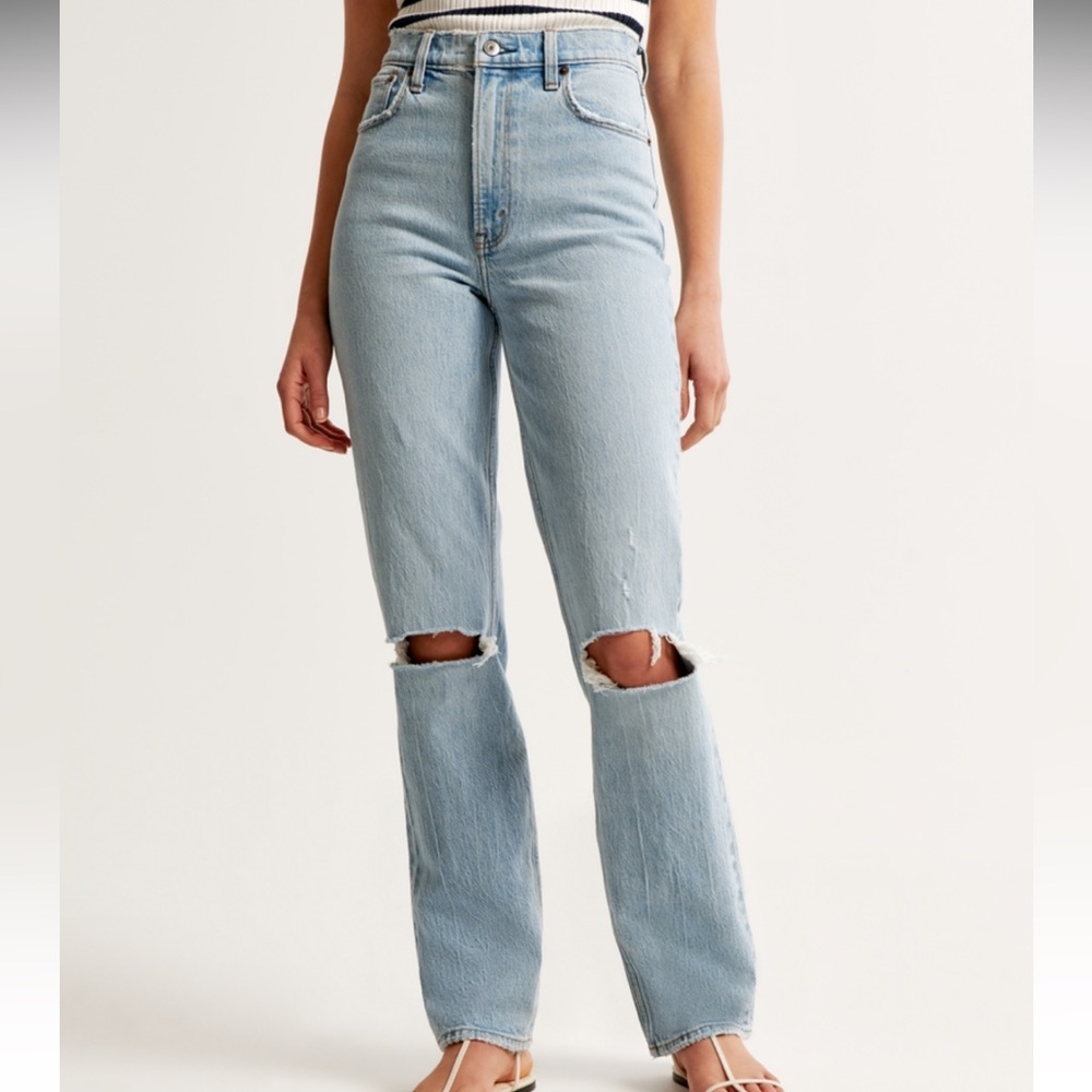 Abercrombie Ultra High Rise 90s Straight Jean - Curve Love